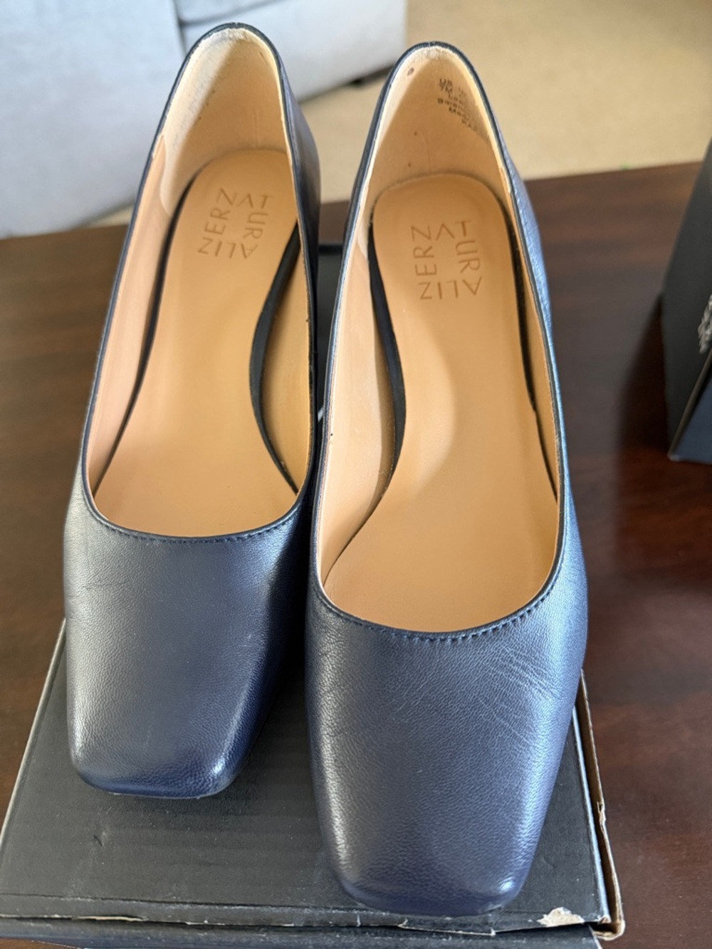Naturalizer Karina Navy Leather Women's Pumps - Classic Low Heel Size 7
